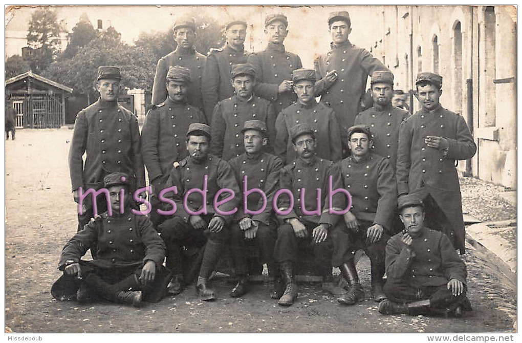 46 - CAHORS  - Carte Photo - Groupe, Soldats - 7èmè De Ligne - 26ème Compagnie  - 1er Section Classe 1914 -   2 Scans - Cahors