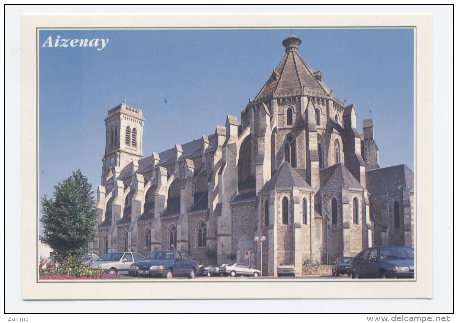 85--AIZENAY / Eglise**SCANS RECTO VERSO **C33 - Aizenay