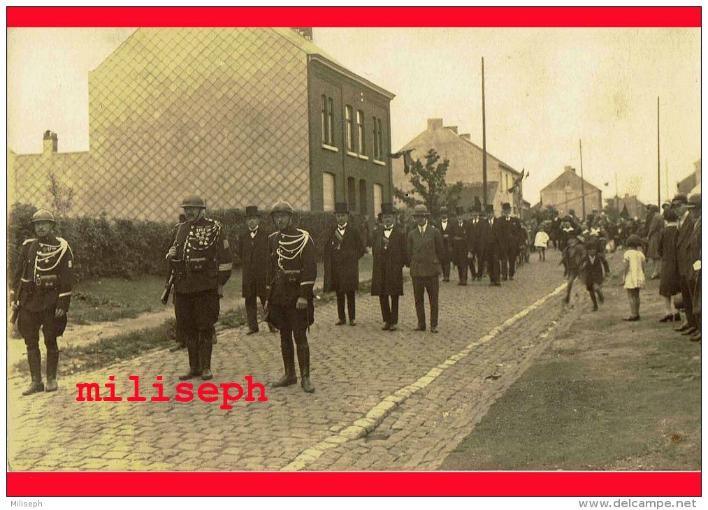 Pont-à-Celles - LUTTRE - Rue De Liberchies - Fête Du Centenaire, Le 27 Juillet 1930   (4050) - Pont-à-Celles