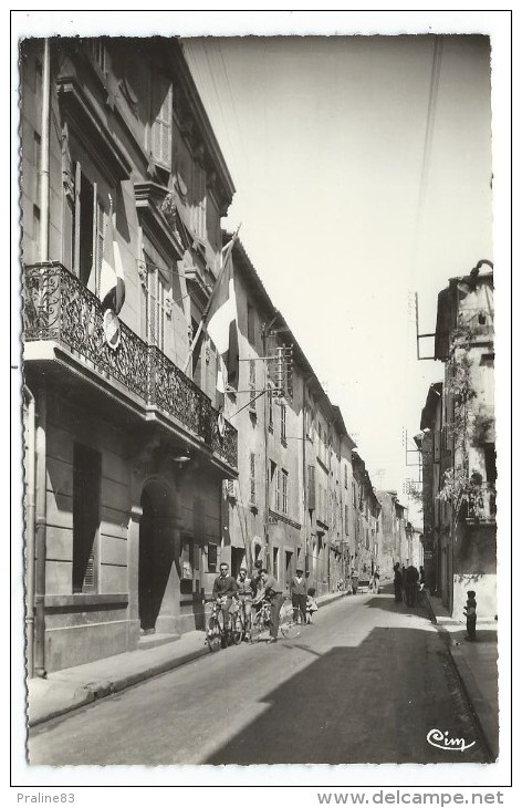 LA ROQUEBRUSSANNE, L' HOTEL DE VILLE - Var 83 - La Roquebrussanne