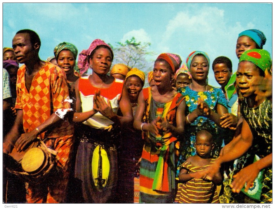 VÖLKERKUNDE / ETHNIC - Cote D´Ivore, Regiom De MAN, Fete Au Village - Elfenbeinküste