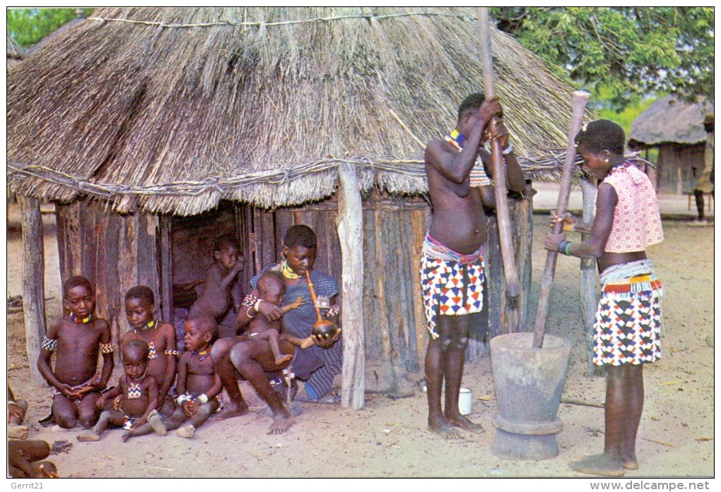 VÖLKERKUNDE / ETHNIC - Rhodesia, Btonkas Village Life - Simbabwe