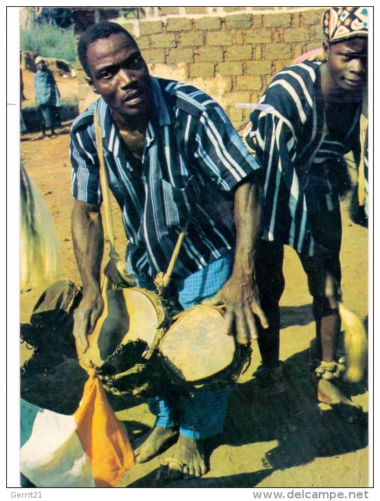 VÖLKERKUNDE / ETHNIC - Cote D´Ivore, Region De MAN, Joueur De  Tam - Tam - Costa De Marfil