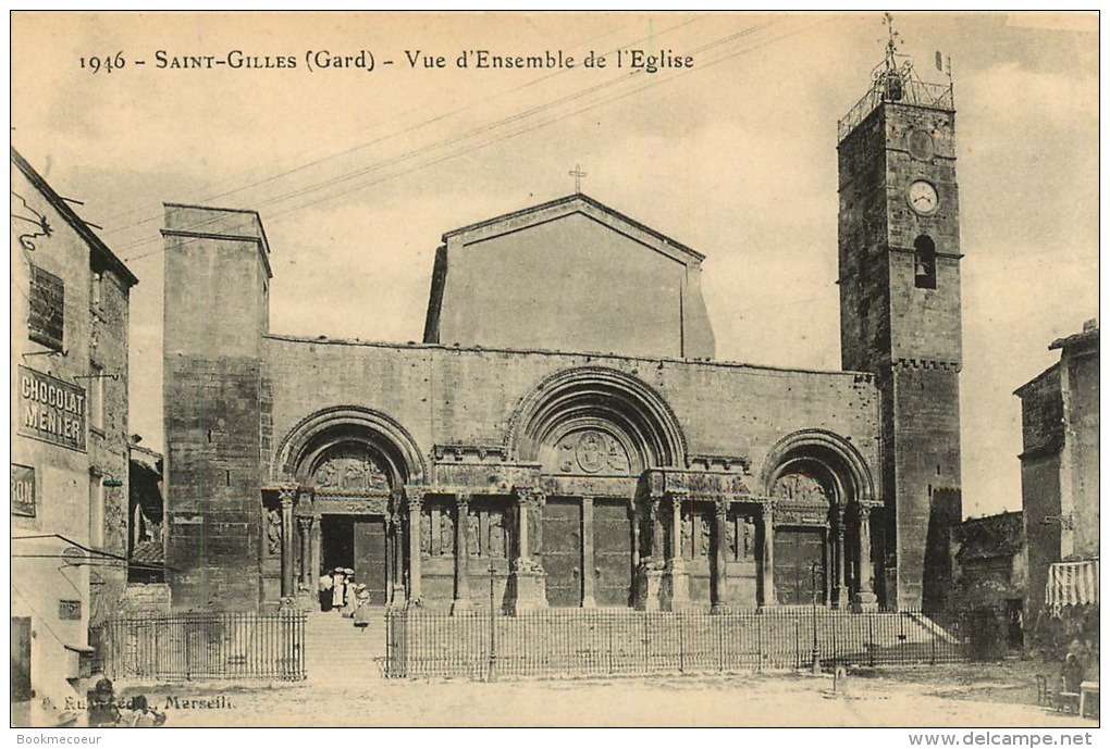 30  SAINT GILLES   DU GARD  VUE D4ENSEMBLE DE L'EGLISE    1946 - Saint-Gilles