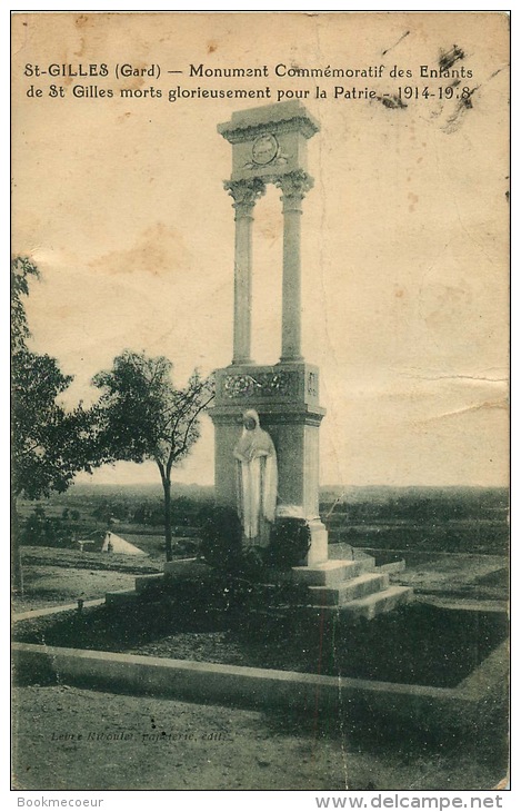 30  SAINT GILLES  MONUMENT COMMEMORATIF DES ENFANTS DE ST GILLES MORTS GLORIEUSEMENT POUR LA PATRIE 1914 1918 - Saint-Gilles