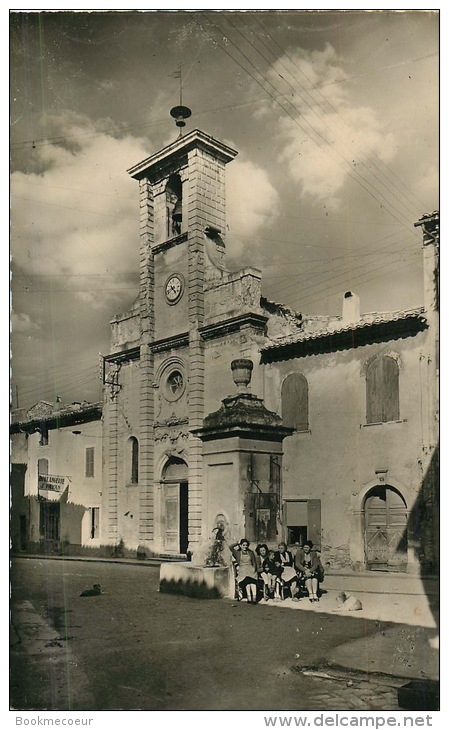 30 BAGNOLS SUR CEZE    EGLISE DES PENITENTS  Animé  Carte Glacée - Bagnols-sur-Cèze