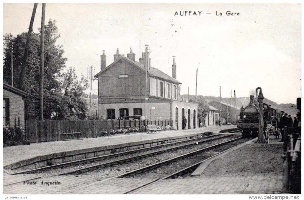 76 - AUFFAY  La Gare - Auffay