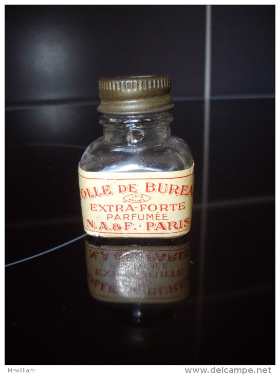 Ancien Flacon De Colle (vide) Extra-Forte Parfumée, N.A.&F. - PARIS - Autres & Non Classés