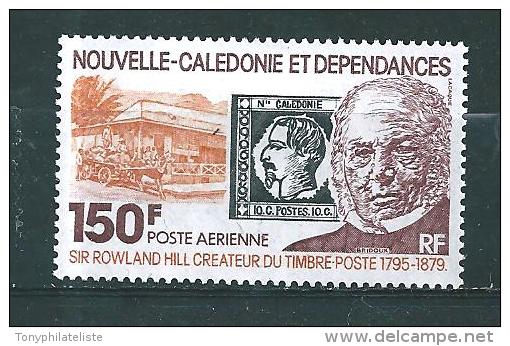 Nouvelle Calédonie  PA De 1979   N°198   Neufs Tres Petite Trace  De  Charnière - Unused Stamps