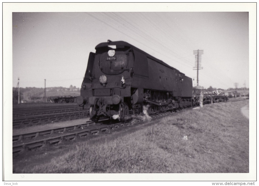 Railway Photo SR BB 34075 264 Squadron Yeovil Jcn 1964 Battle Of Britain Loco - Trains