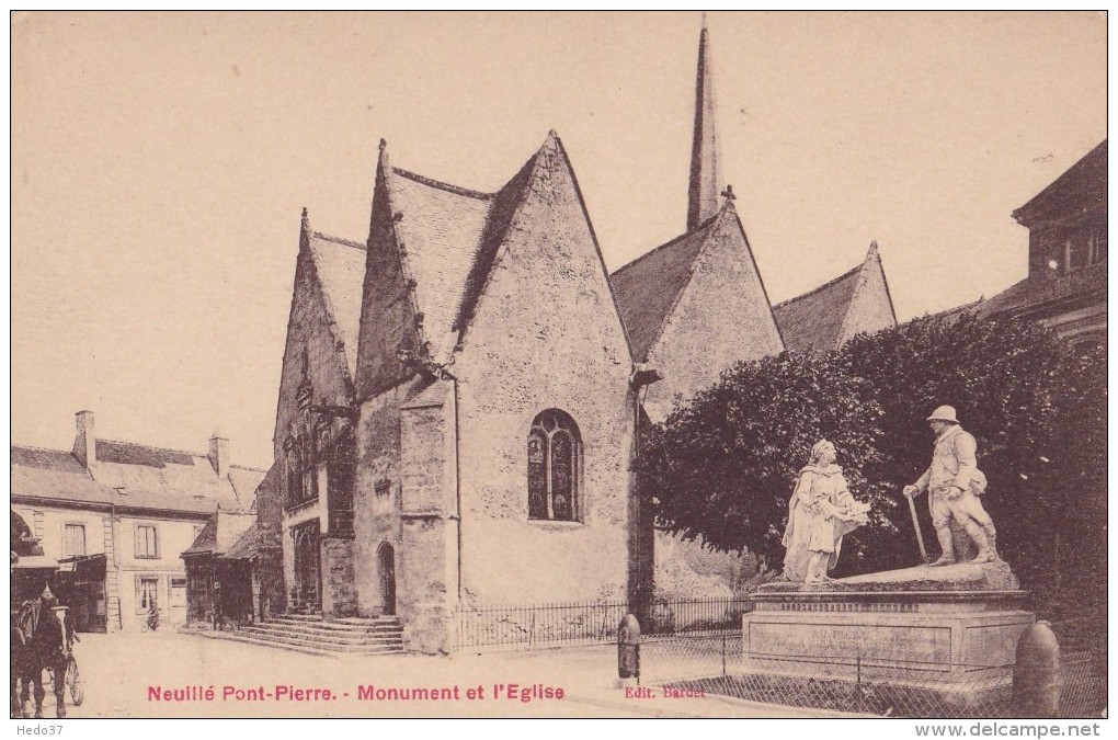 Neuillé-Pont-Pierre - Monument Et L'Eglise - Neuillé-Pont-Pierre