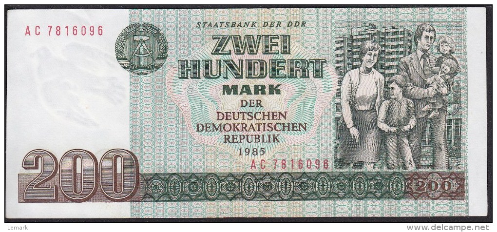 Germany Democratic Republic 200 Mark 1985 P32 UNC - 200 Mark