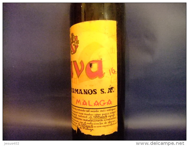 ANTIGUA BOTELLA BRANDY VIEJO CAVA 16 CONTENIDO 3/4 LITRO VINTAGE 1960 / 1970 - Spiritueux