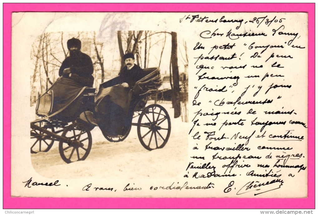 Russie - Très Belle Carte Photo De St Pétersbourg - Homme Dans Une Calèche Avec Cocher Russe - Ouchanka - Animée - 1905 - Russia