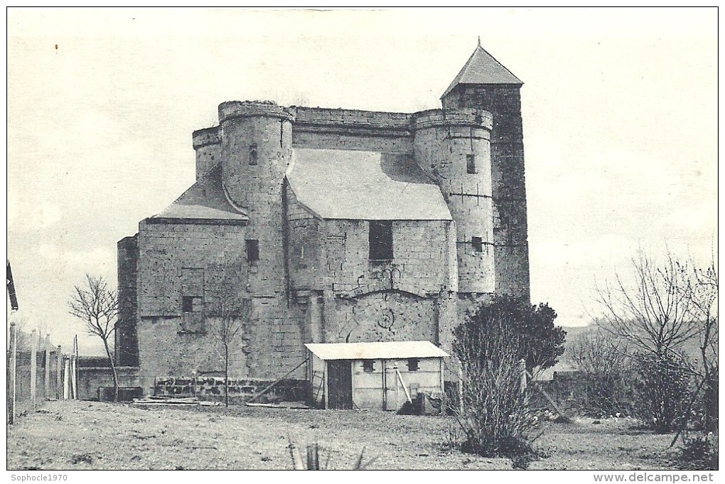 PICARDIE - 02 - AISNE - PERNANT - Ancien Château Fort - Andere & Zonder Classificatie