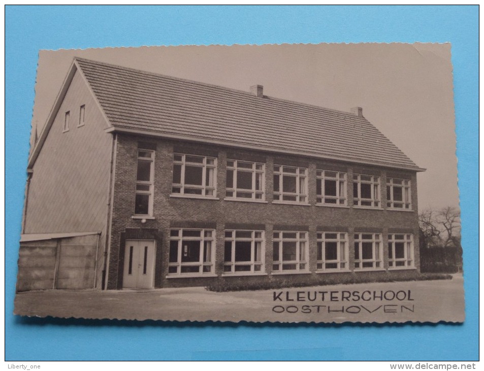 Kleuterschool OOSTHOVEN ( Fotokaart ) Anno 19?? ( Zie Foto Voor Details ) !! - Oud-Turnhout