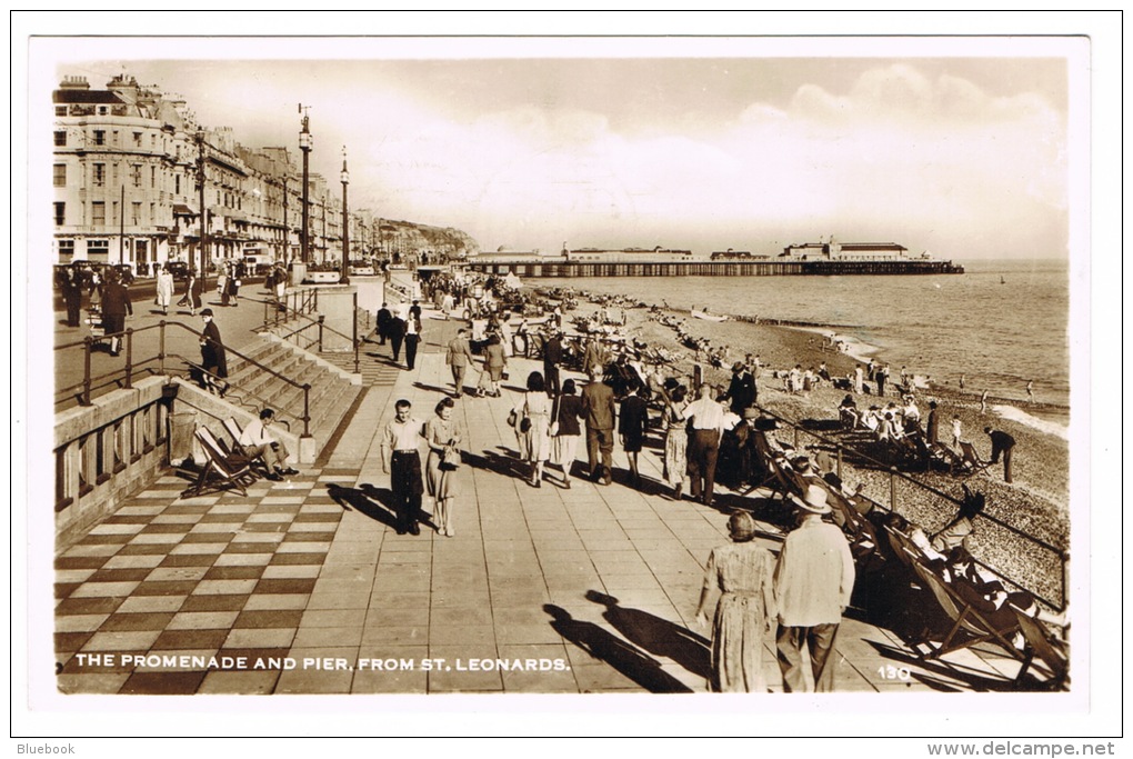 RB 1084 - 1956 Real Photo Postcard - Promenade &amp; Hastings Pier From St Leonards On Sea Sussex - Hastings