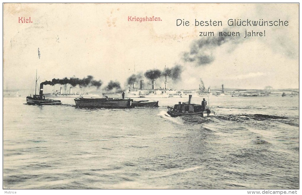KIEL - Krieghafen, Avec Un Remorqueur, Bateau De Guerre. - Guerre