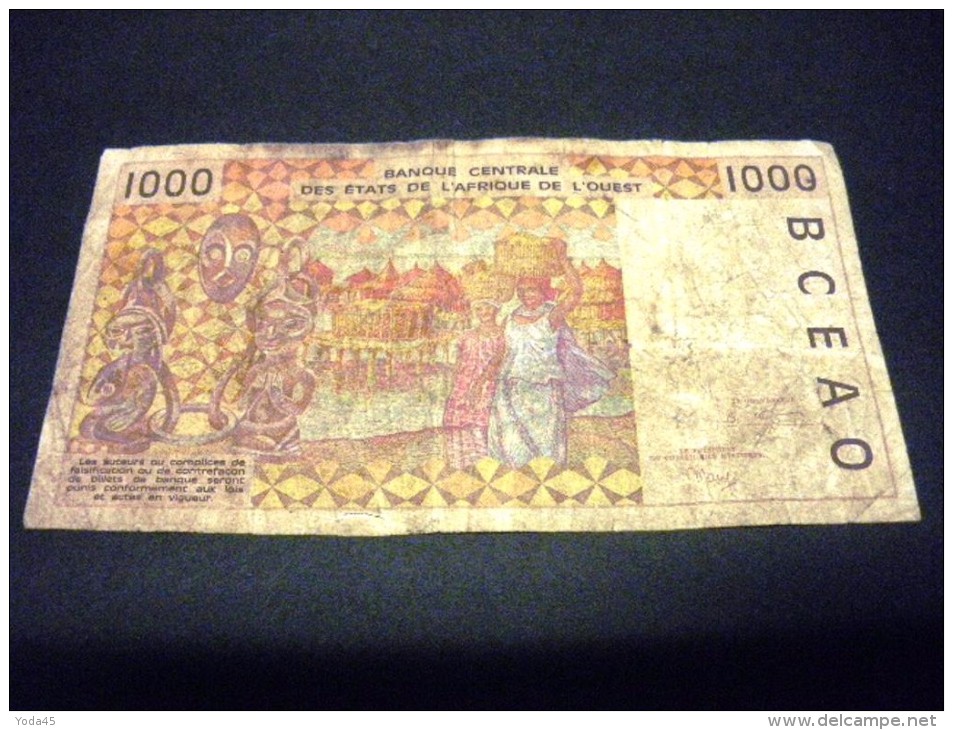 TOGO 1000 Francs 1999,pick KM N° 811T I, TOGO ,WEST AFRICAN STATES - Togo
