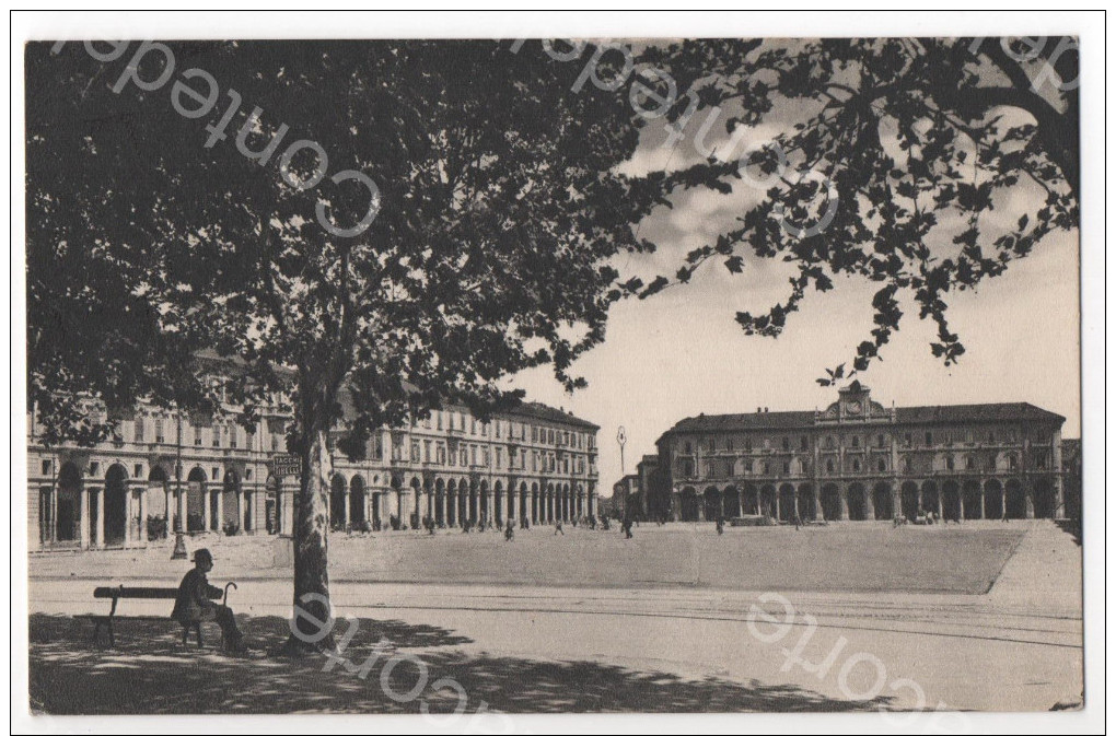 ALESSANDRIA - PIAZZA GARIBALDI - CARTOLINA VIAGGIATA, DATATA ANNO 1936 - Alessandria