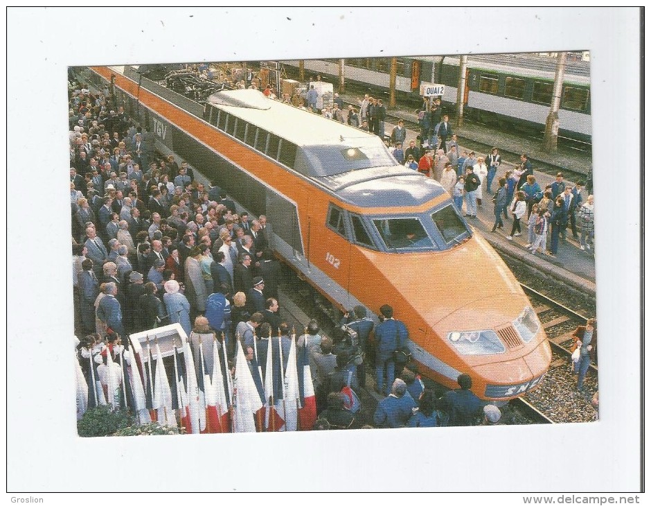 MONSIEUR JACQUES MEDECIN DEPUTE MAIRE DE NICE INAUGURE LA LIGNE TGV DIRECTE PARIS NICE 4 04 1987 - Treinverkeer - Station