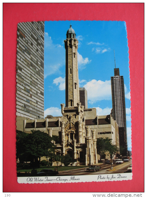 Old Water Tower-Chicago - Invasi D'acqua & Impianti Eolici