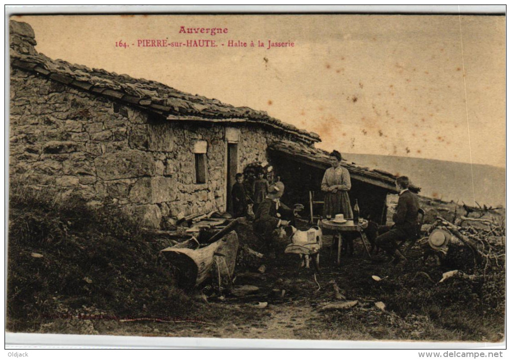 AUVERGNE - PIERRE SUR HAUTE - Halte à La Jasserie - Andere & Zonder Classificatie