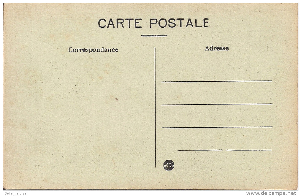 2 - 60 NASBINALS (48 Lozère) Entrée Du Bourg - Other & Unclassified