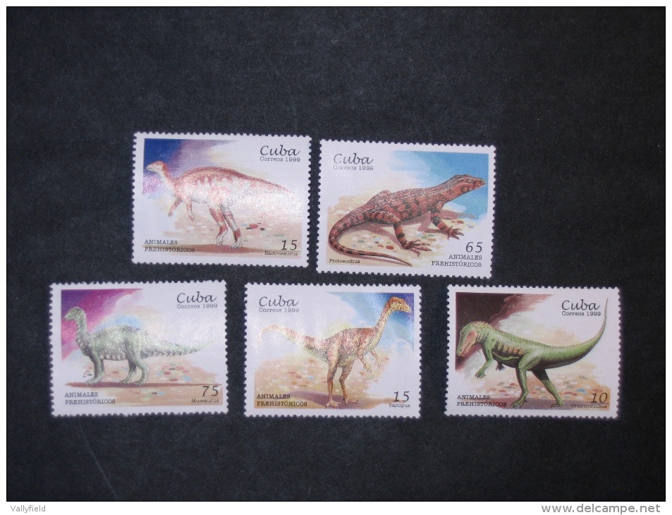 CUBA     1999   LOT# 55  DINOSAURS - Neufs