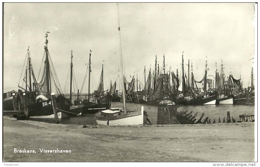 Holland, Olanda - Breskens, Vissershaven - 1959 - Boat, Ship, Nave, Harbour - Breskens