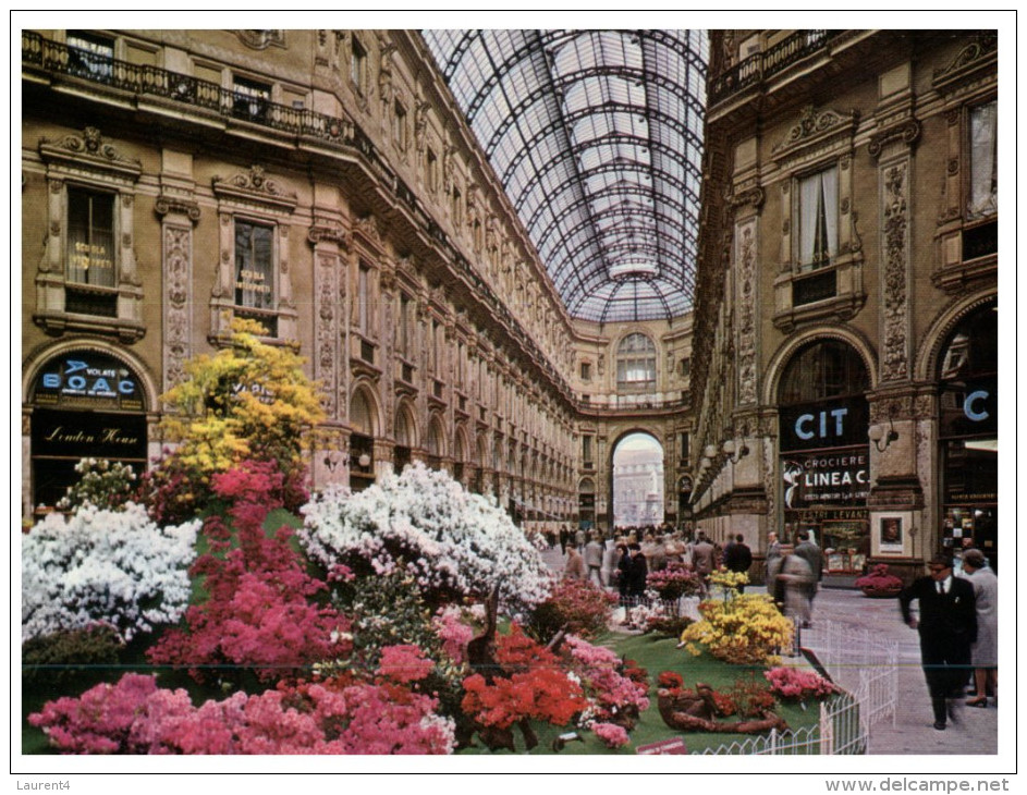 (357) Italy - Milano Galerie Victor Emmanuel - Plazas De Mercados