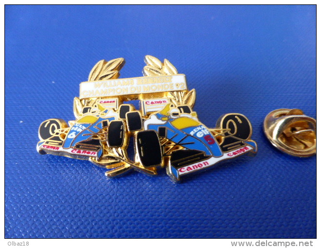 Pin's Arthus Bertrand -  Renault Canon Williams Champion Du Monde 92 - Formule 1 - Voiture De Course -elf (AD52) - Arthus Bertrand