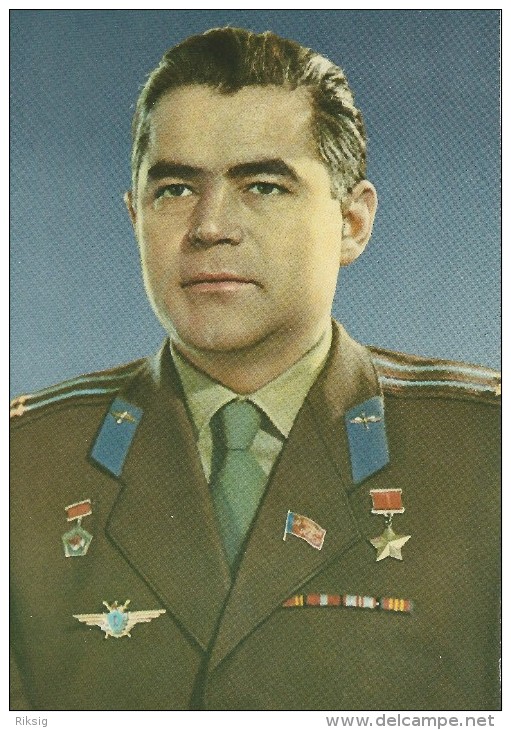 Soviet Cosmonaut  Nikolaev    # 04918 - Espace