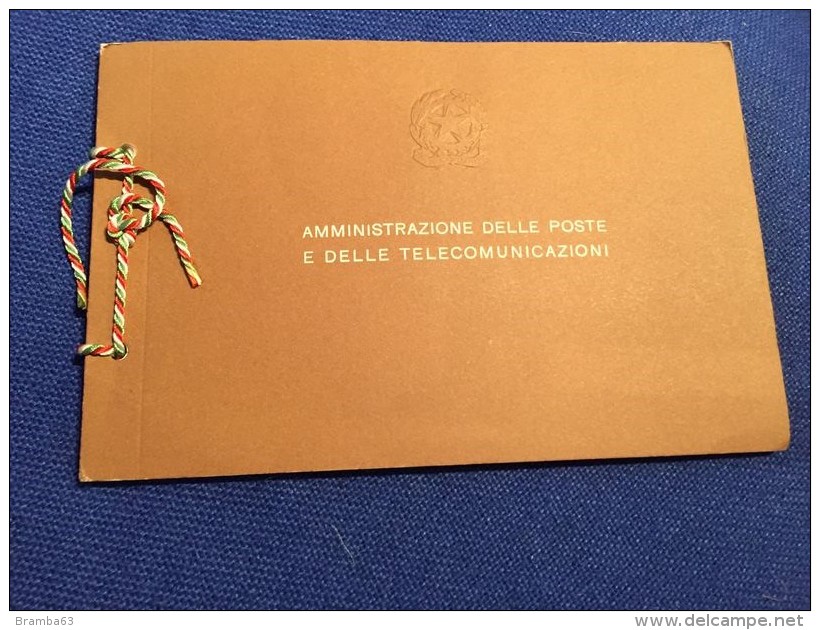 1975 Libretto Francobolli Emessi Amministrazione Postale Italiana - Completo Nuovo - Full Years