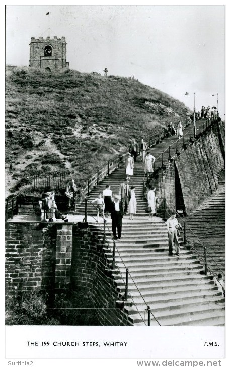 YORKS - WHITBY - THE 199 CHURCH STEPS RP  Y3117 - Whitby