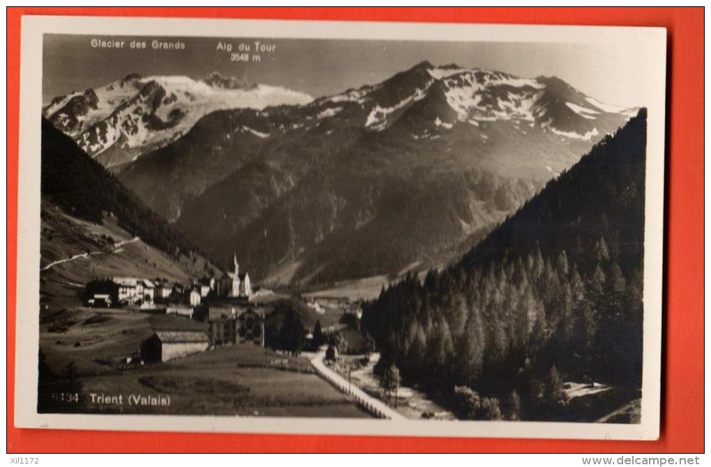 PCD-06  Village De Trient Et Aiguille Du Tour, Glacier Des Grands.  Non Circulé - Trient