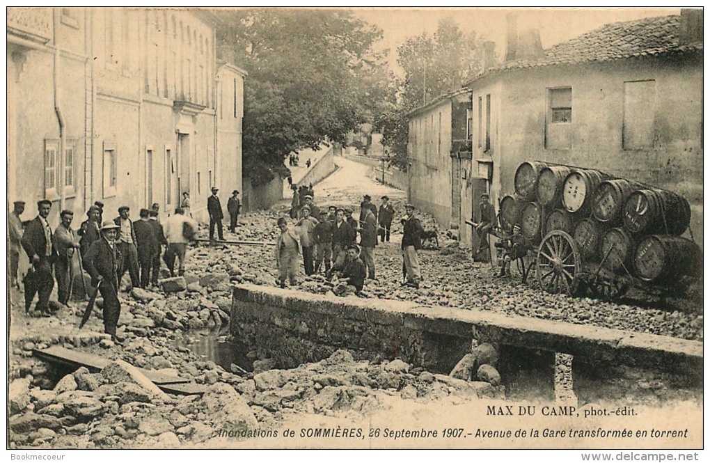 30  SOMMIERES INONDATIONS  Du  26 Septembre 1907  Avenue De La Gare Tranformée En Torrent  Voyagée - Sommières