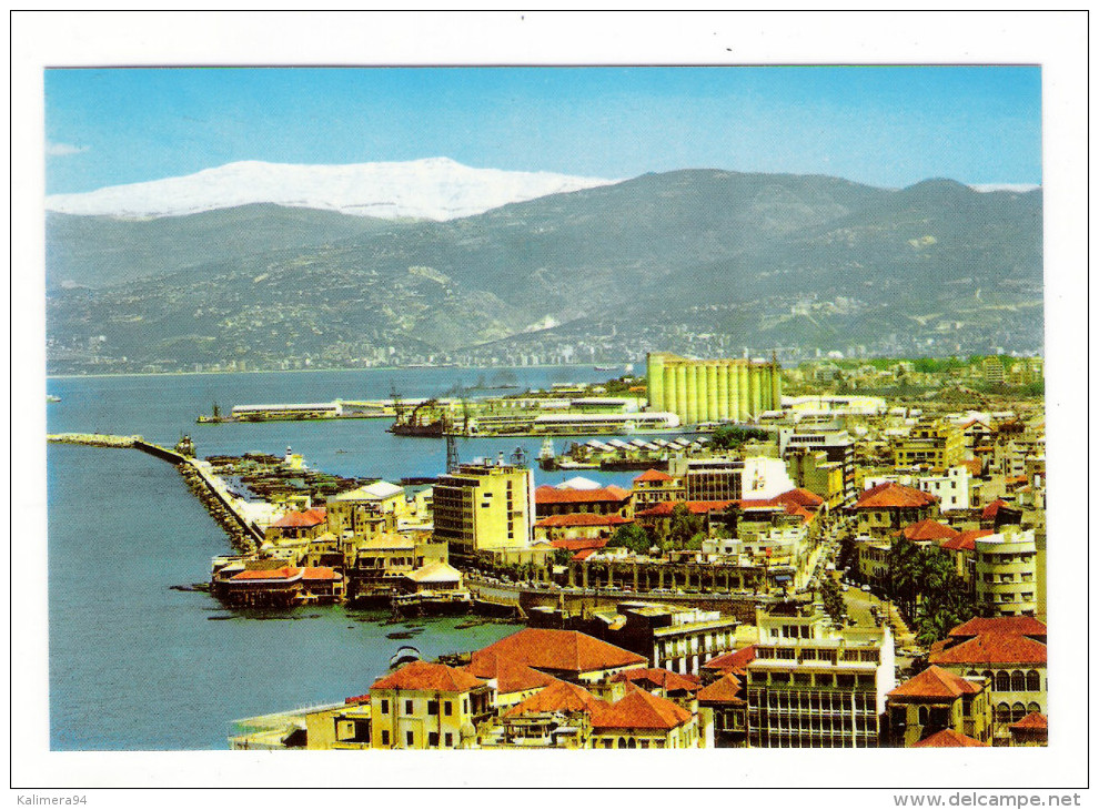 LIBAN  /  BEYROUTH  ( BEIRUT ) /  UNE  VUE  DE  BEYROUTH  AVEC  MONT-SANNIN  ( Au Fond, Neiges éternelles ) - Libano