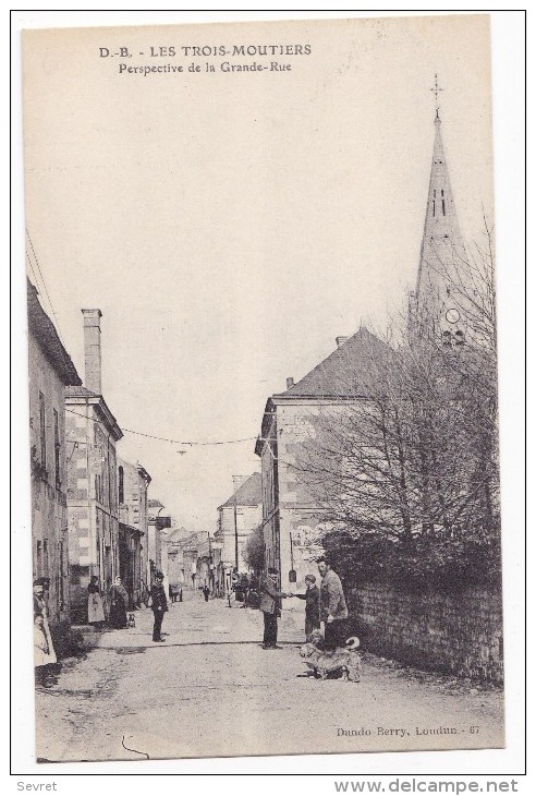 LES TROIS MOUTIERS. - Perspective De La Grande-Rue - Les Trois Moutiers