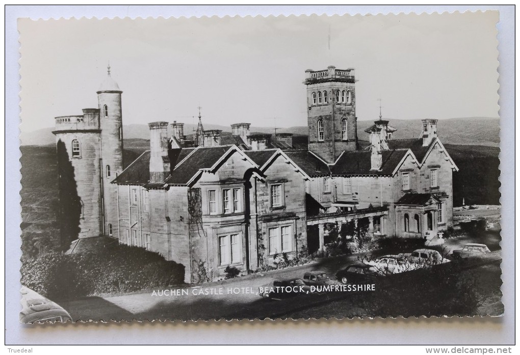 AUCHEN CASTLE HOTEL, BEATTOCK, DUMFRIESSHIRE, SCOTLAND, Real Photo Postcard RPPC - Dumfriesshire