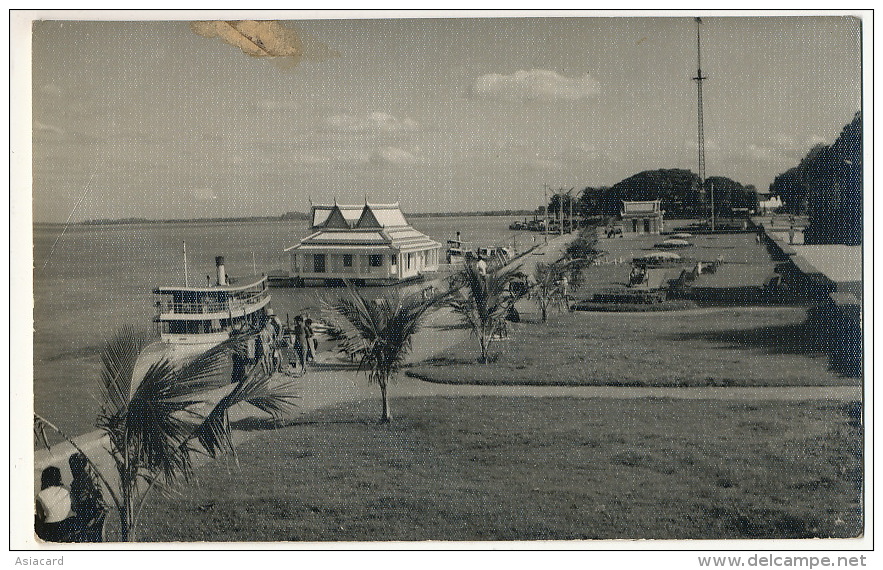 Phnom Penh  La Maison Flottante De Sa Majesté  King's Floating House  Edit Duong Donary - Cambodia