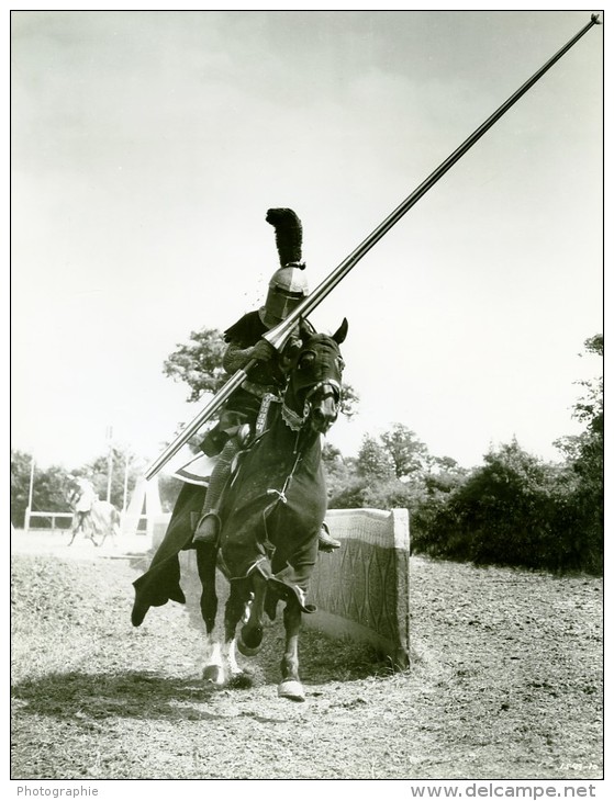 Ivanhoe Cinema Chevalerie Tournoi Chevaux Medieval Ancienne Photo De Film 1952 - Photographs