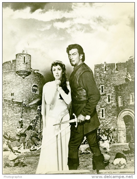 Ivanhoe Robert &amp; Elizabeth Taylor Cinema Chevalerie Medieval Ancienne Photo De Film 1952 - Photographs