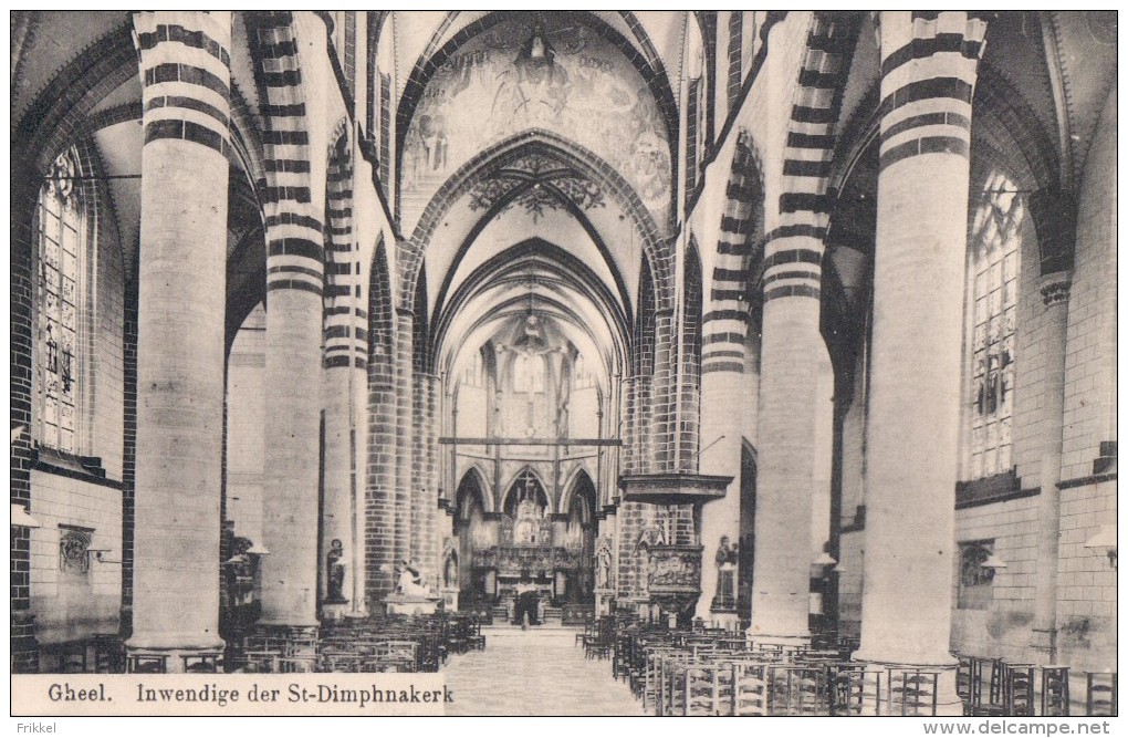 Geel Gheel Inwendige Der St-Dimphnakerk - Geel