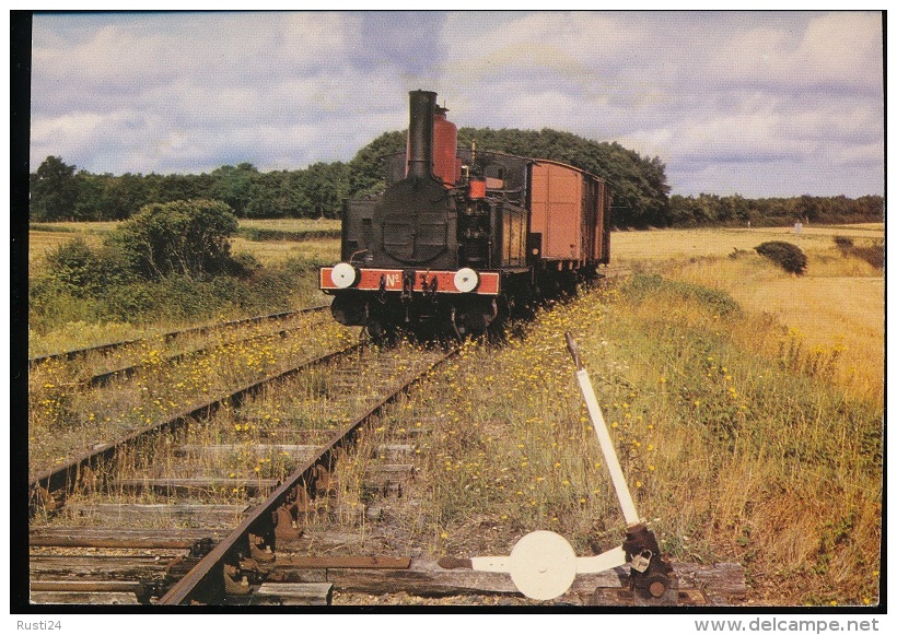 Train Touristique De La Seudre -- Locomotive Schneider Et Cie De 1891 -- Saujon - La Tramblade - Eisenbahnen