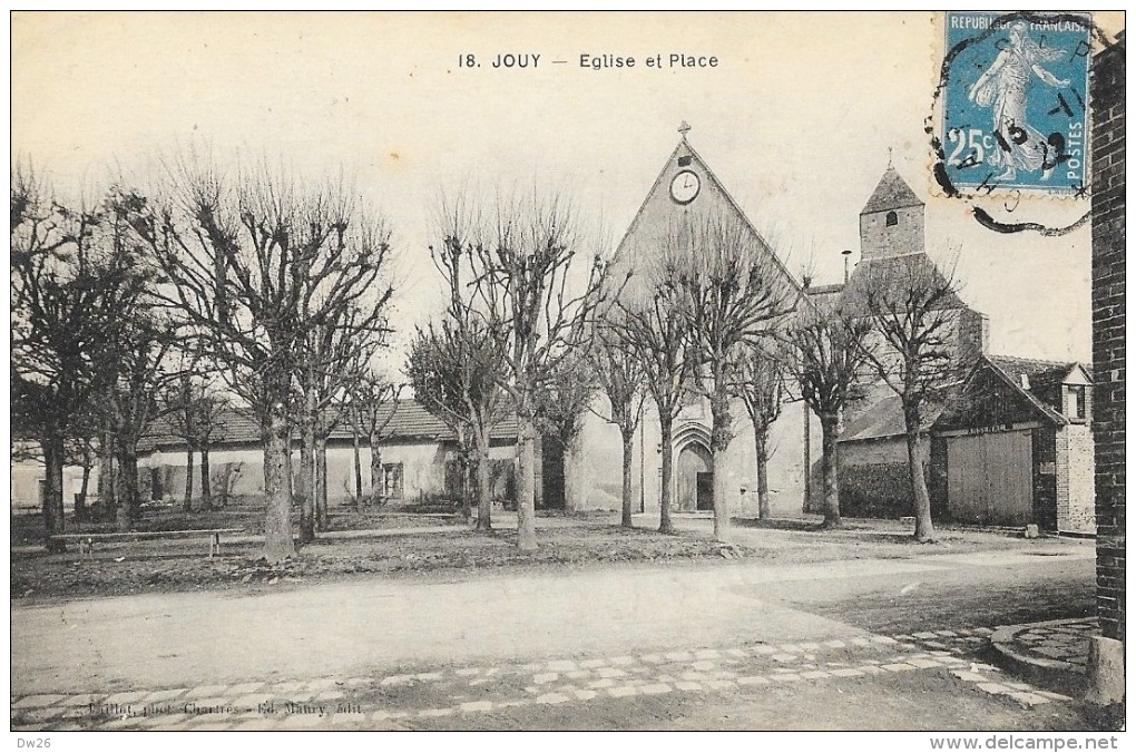 Jouy (Eure-et-Loir) - L'Eglise Et Place De L'Eglise - Edition Maury - Carte De 1922 - Jouy