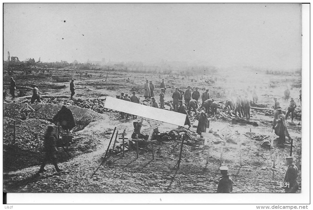 1918 Somme Cambrai Récupération De Matériels Par Les Allemands Sur Des Cadavres Anglais 1 Carte Photo 1914-1918 Ww1 Wk1 - War, Military