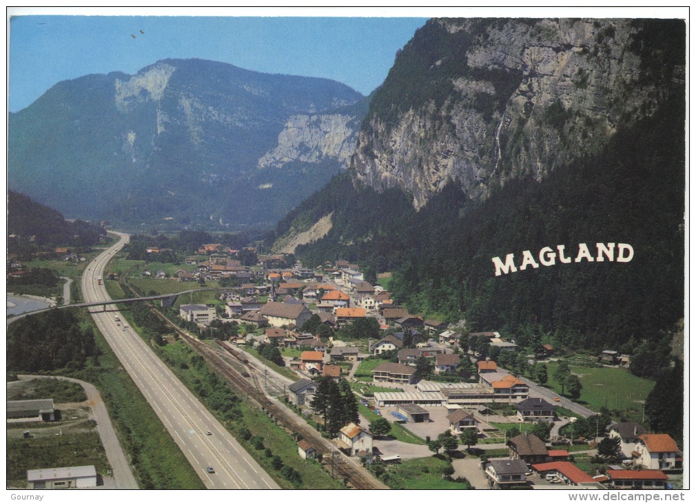 Magland (alt 513 M) Vue Aérienne N°086 Ed Cellard - Magland