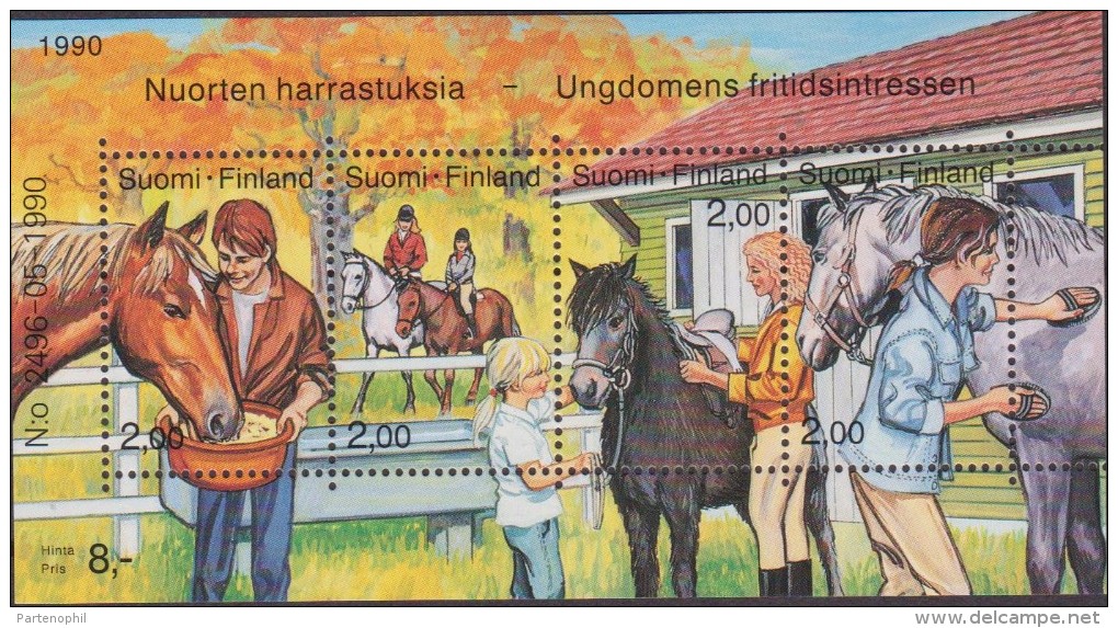 FINLAND 1990 HORSES SHEET - Hojas Bloque