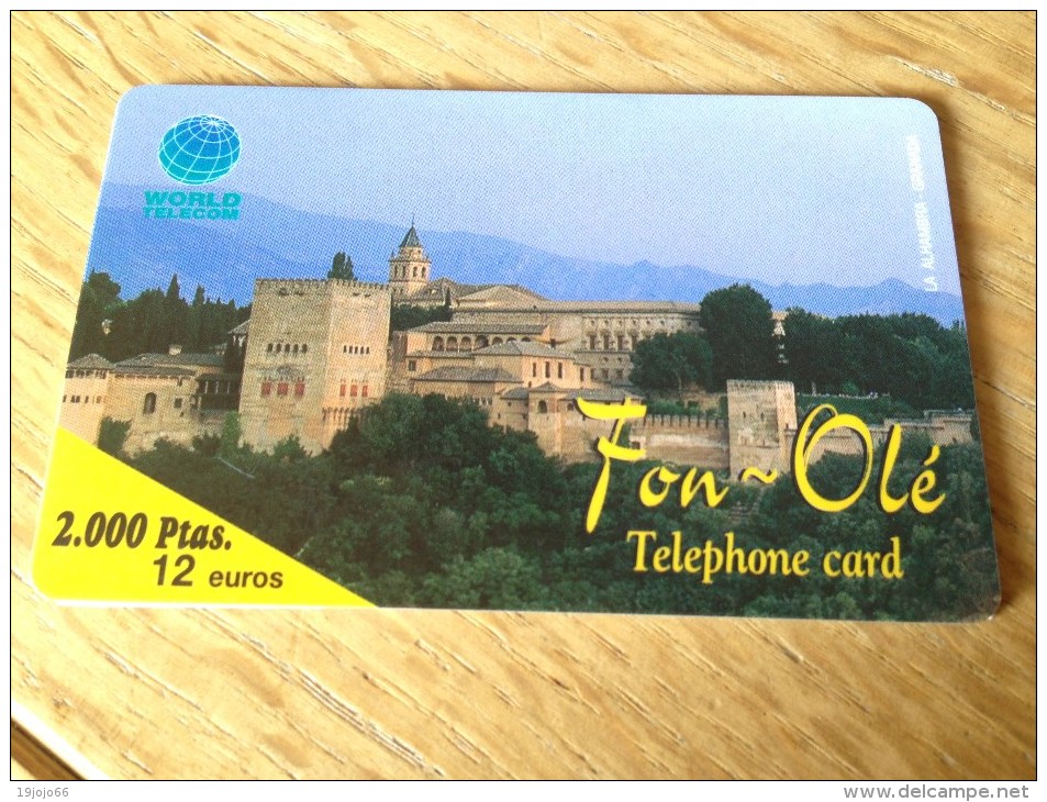 Nice Card  With  2000 Pts - World Telecom - Granada La Alhambra    -   Fine Used Condition - Autres & Non Classés